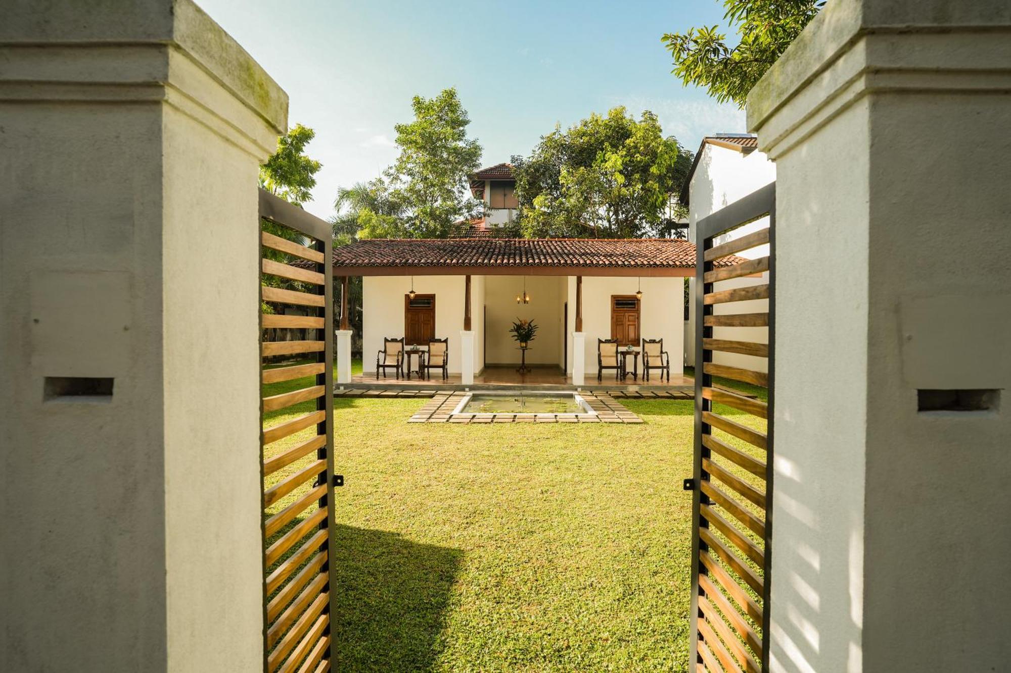 Summer House - Private Villa Close To International Airport Bia Ja-Ela Exterior photo
